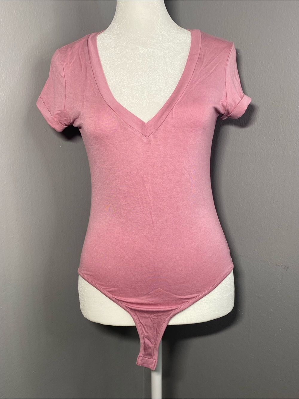 Polly & Esther-Mauve Pink V-Neck Short Sleeve Bodysuit